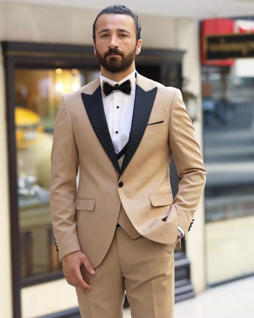 HUUTOE Men's 3 Piece Slim Fit Prom Suits Black Tuxedos for Men 2025 Double Breasted Suit Men Homecoming Wedding Suit Tux