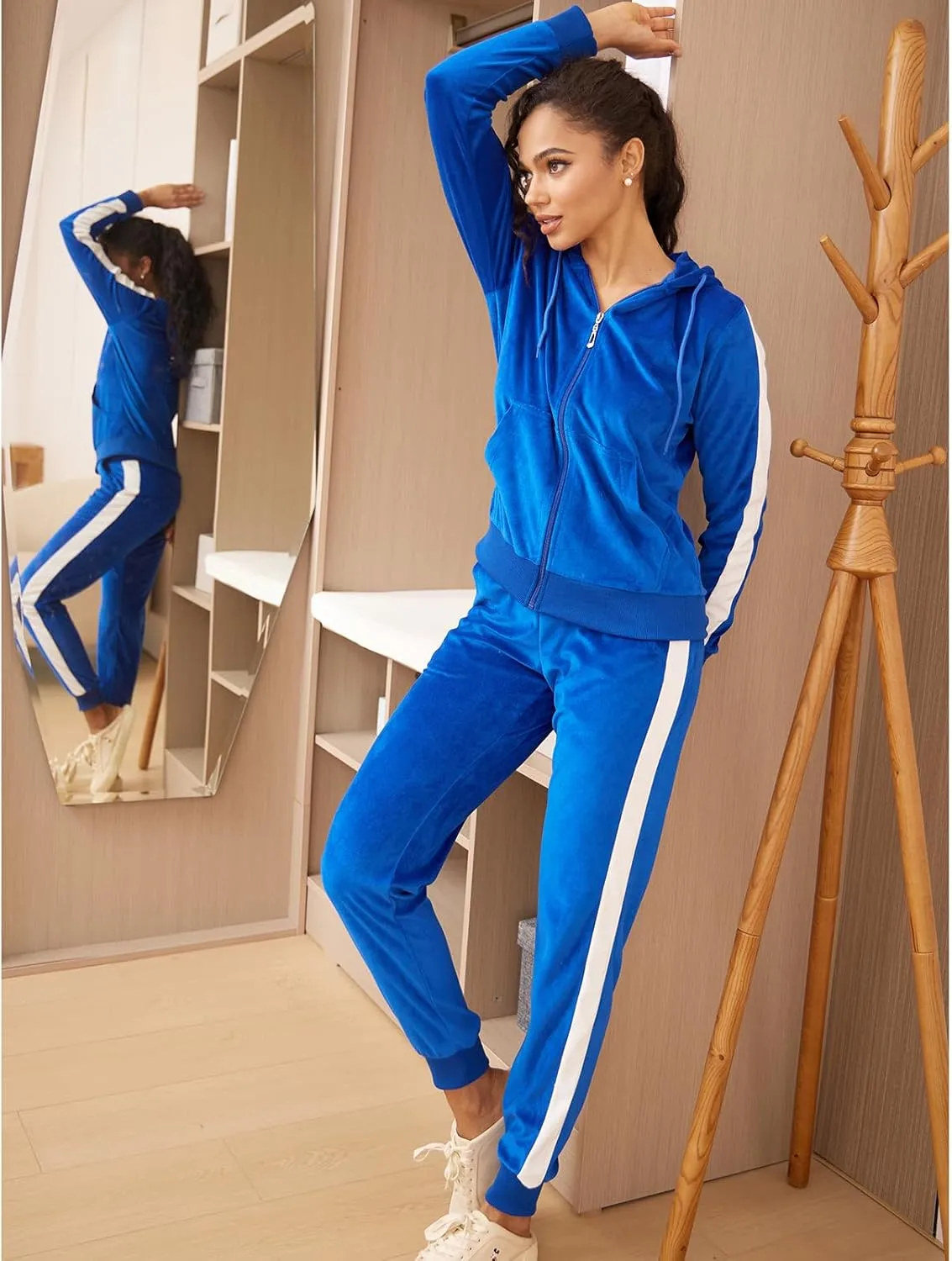 Leehanton Velour Tracksuit Womens Sweatsuits 2 Piece Set Zip Hoodie Sweatpants Outfits Velvet Jogging Suits